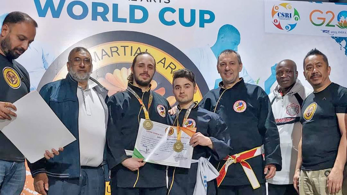 Roberto Pironti e la medaglia d'oro al torneo internazionale di Qwan ki do a Nuova Dehli