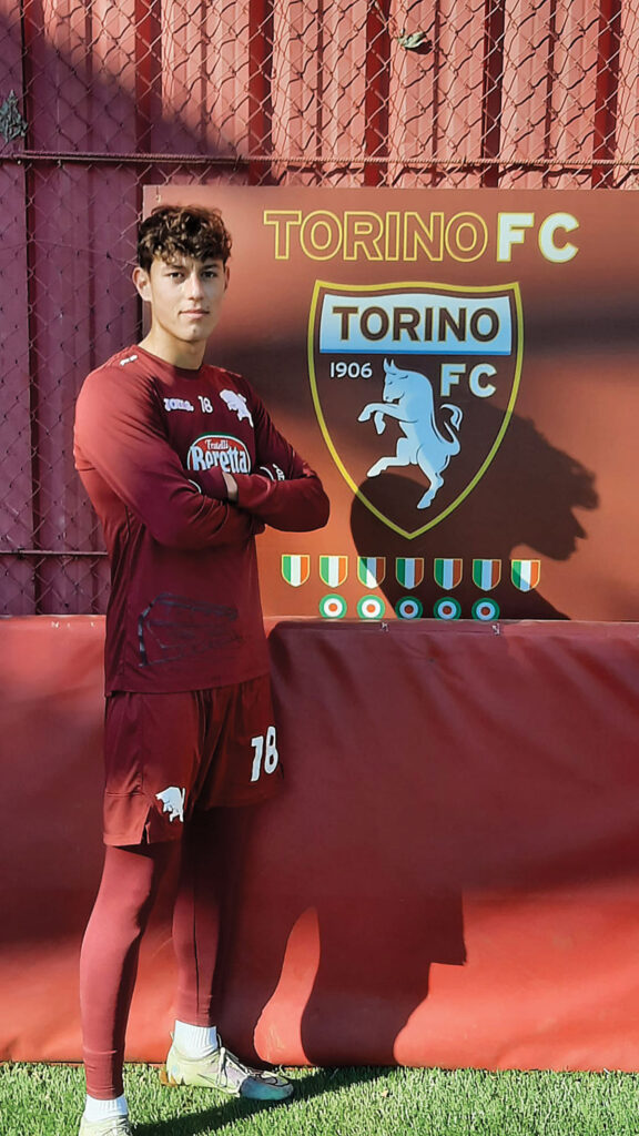 Nicolò Barzago con la maglia del Torino