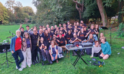 la rangers music band del brugo con familiari e amici
